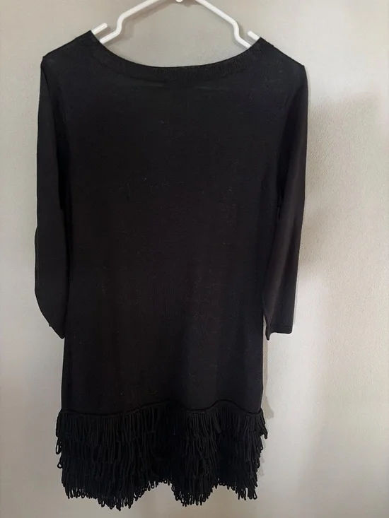 Dress - Picture 4 of 4